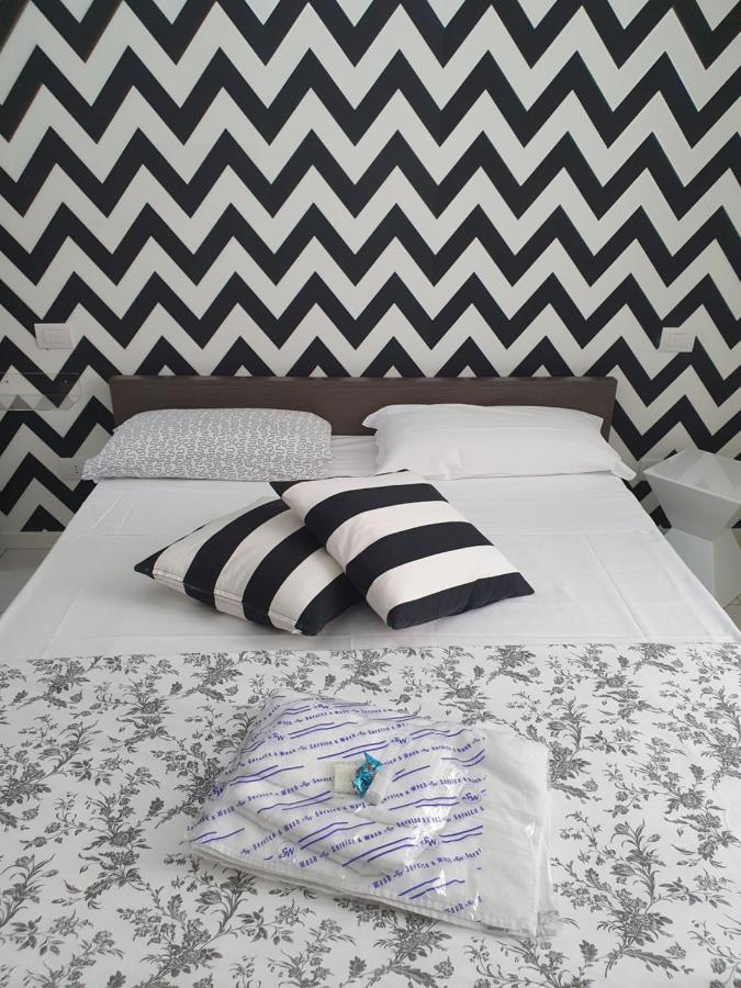 Residenza Venturini Hotel Piacenza Luaran gambar