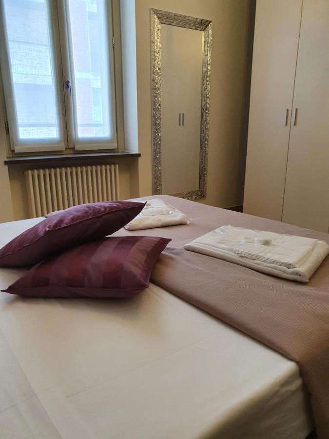 Residenza Venturini Hotel Piacenza Luaran gambar